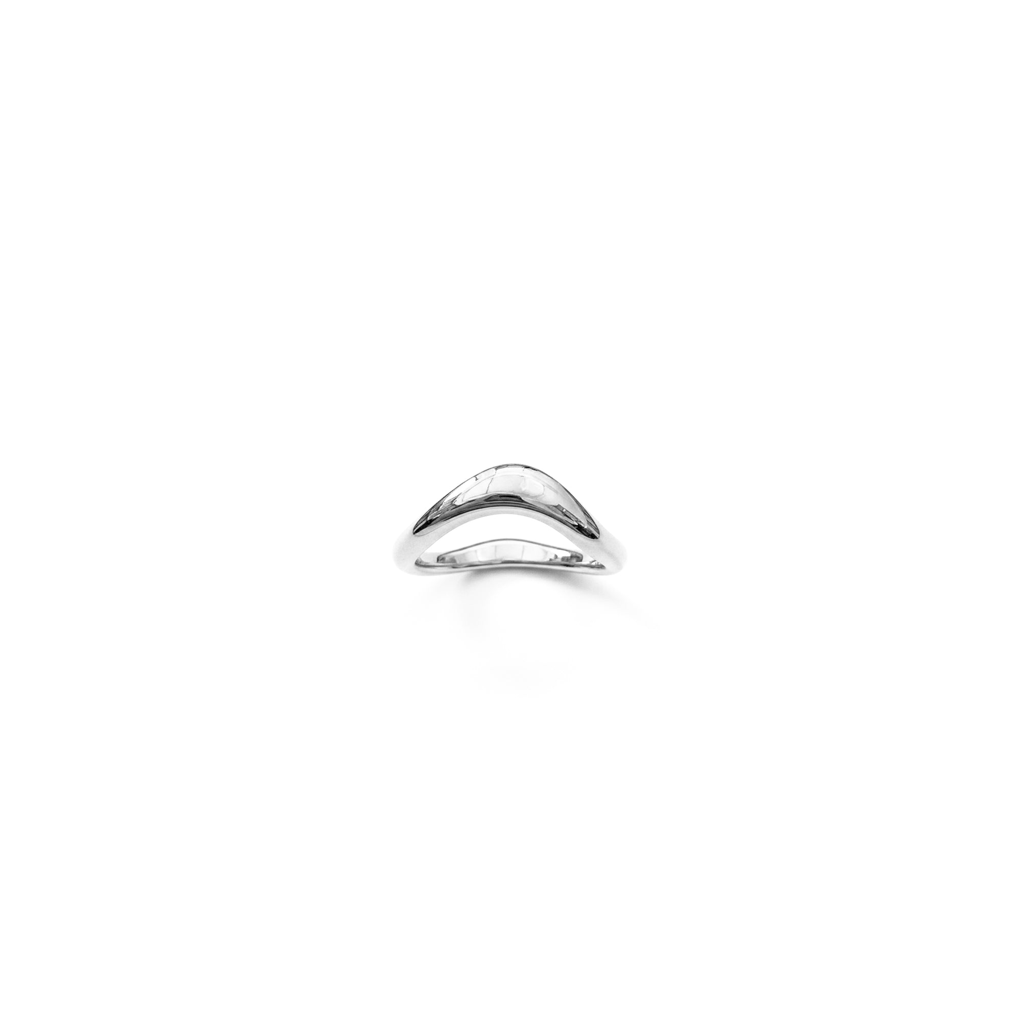 Vittoria sculptural white gold ring with polished architectural curves
