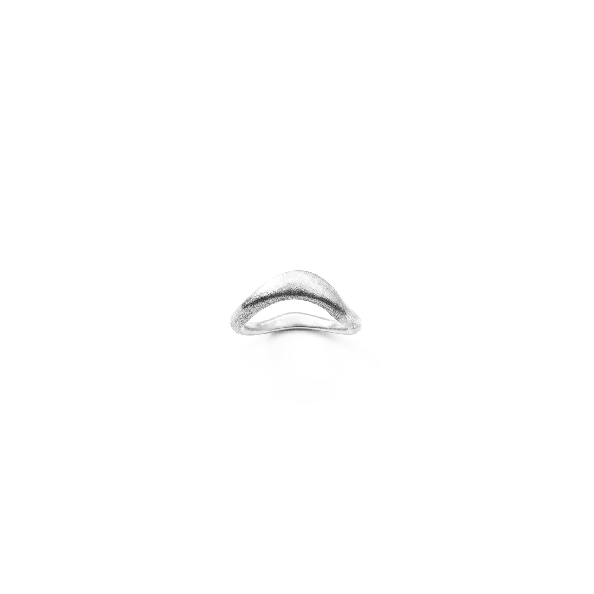 Vittoria sandblasted sculptural white gold ring with matte architectural curves